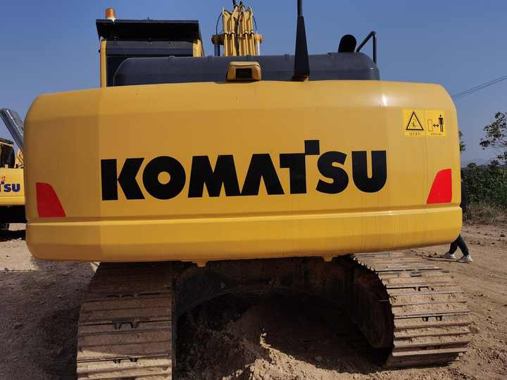 Komatsu PC 200 - 크롤러 굴삭기 : 사진 4 Komatsu PC 200 - 크롤러 굴삭기 : 사진 4