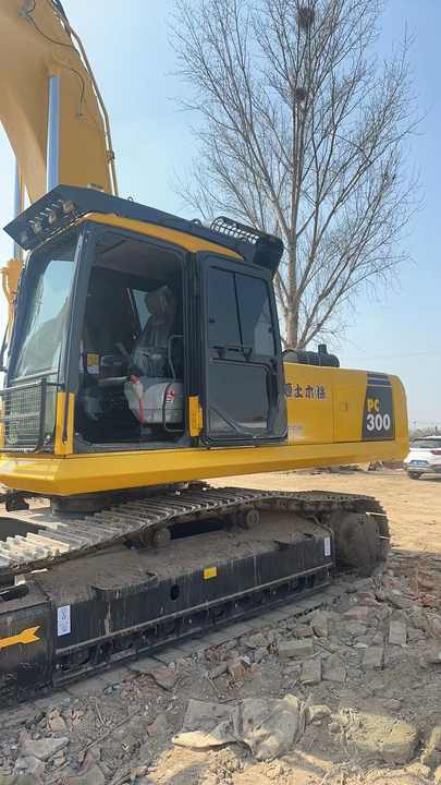 Nice Performance komatsu Pc300-7 Excavator Second Hand 30 Ton Construction Equipment Komatsu Excavator in Stock for Sale - 크롤러 굴삭기 : 사진 2 Nice Performance komatsu Pc300-7 Excavator Second Hand 30 Ton Construction Equipment Komatsu Excavator in Stock for Sale - 크롤러 굴삭기 : 사진 2