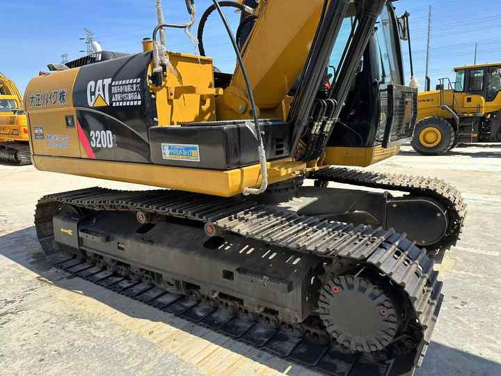 Reasonable Price Japan Original 330d2 Caterpillar Excavator CAT USED 329D2 320D2 325D 315D Excavator - 크롤러 굴삭기 : 사진 3 Reasonable Price Japan Original 330d2 Caterpillar Excavator CAT USED 329D2 320D2 325D 315D Excavator - 크롤러 굴삭기 : 사진 3