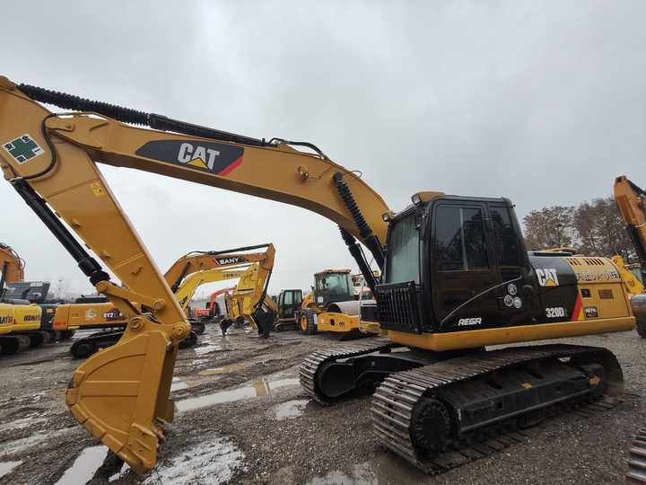 Reasonable Price Japan Original 330d2 Caterpillar Excavator CAT USED 329D2 320D2 325D 315D Excavator - 크롤러 굴삭기 : 사진 5 Reasonable Price Japan Original 330d2 Caterpillar Excavator CAT USED 329D2 320D2 325D 315D Excavator - 크롤러 굴삭기 : 사진 5