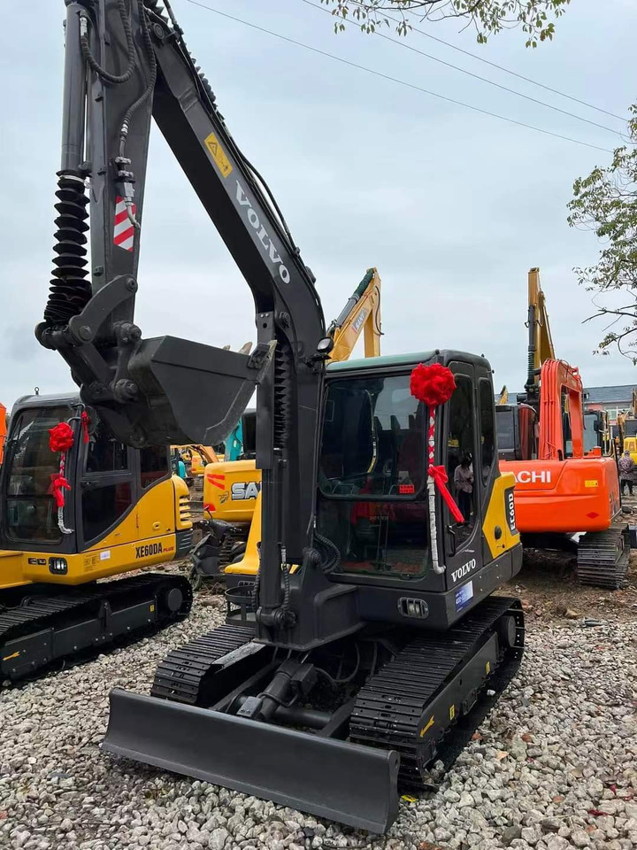 Second-hand Excavator Popular Hotsale VOLVO EC60D MINI - 미니 굴삭기 : 사진 2 Second-hand Excavator Popular Hotsale VOLVO EC60D MINI - 미니 굴삭기 : 사진 2