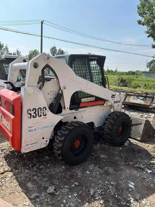 Used Bob Cat Bob Cat S300 Used Skid Steer Wheel Loader Multifunctional Track Loaders Bobcat - 휠 로더 : 사진 3 Used Bob Cat Bob Cat S300 Used Skid Steer Wheel Loader Multifunctional Track Loaders Bobcat - 휠 로더 : 사진 3