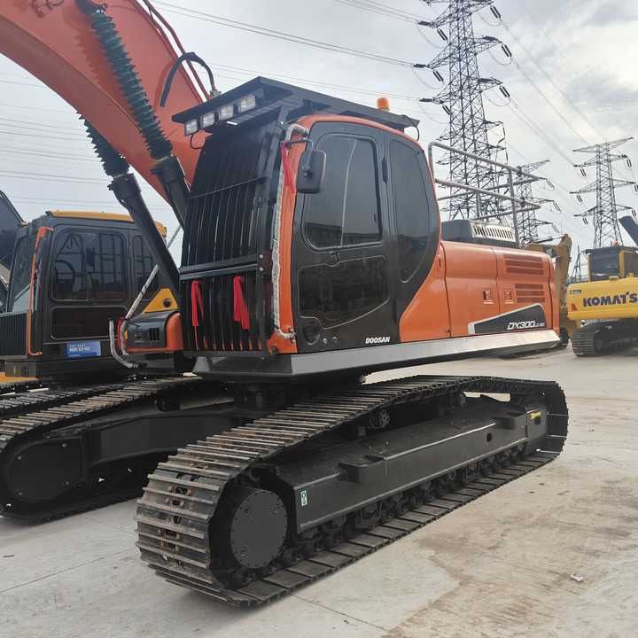 Used Digger DOOSAN DX300 Construction MachineryConstruction Digger Used DOOSAN DX300 Cheap Excavator - 크롤러 굴삭기 : 사진 4 Used Digger DOOSAN DX300 Construction MachineryConstruction Digger Used DOOSAN DX300 Cheap Excavator - 크롤러 굴삭기 : 사진 4
