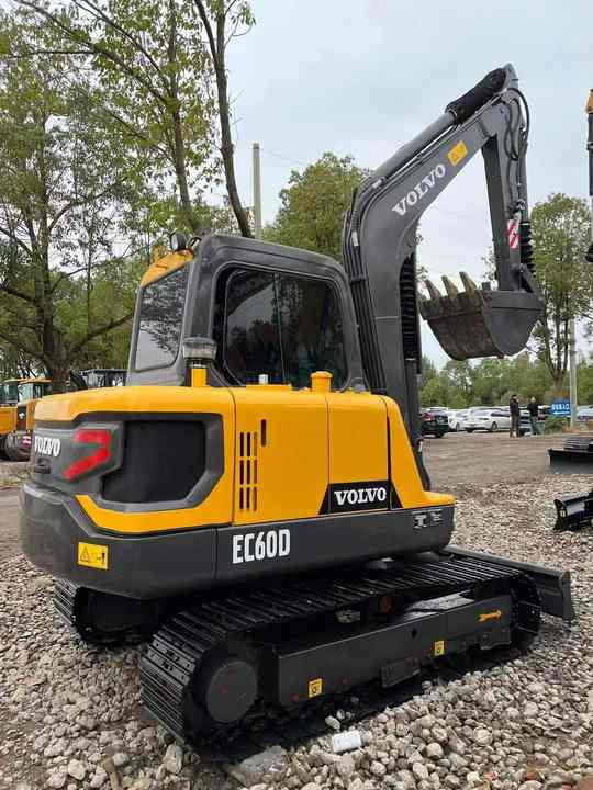 Used Digger VOLVO EC60 Construction Machinery Construction Digger Used VOLVO EC60 Cheap Excavator - 크롤러 굴삭기 : 사진 3 Used Digger VOLVO EC60 Construction Machinery Construction Digger Used VOLVO EC60 Cheap Excavator - 크롤러 굴삭기 : 사진 3