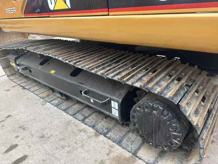 Used Excavator CAT 320C Second Hand Highly Competitive Digging Machine 325C 330C for Sale - 크롤러 굴삭기 : 사진 3 Used Excavator CAT 320C Second Hand Highly Competitive Digging Machine 325C 330C for Sale - 크롤러 굴삭기 : 사진 3