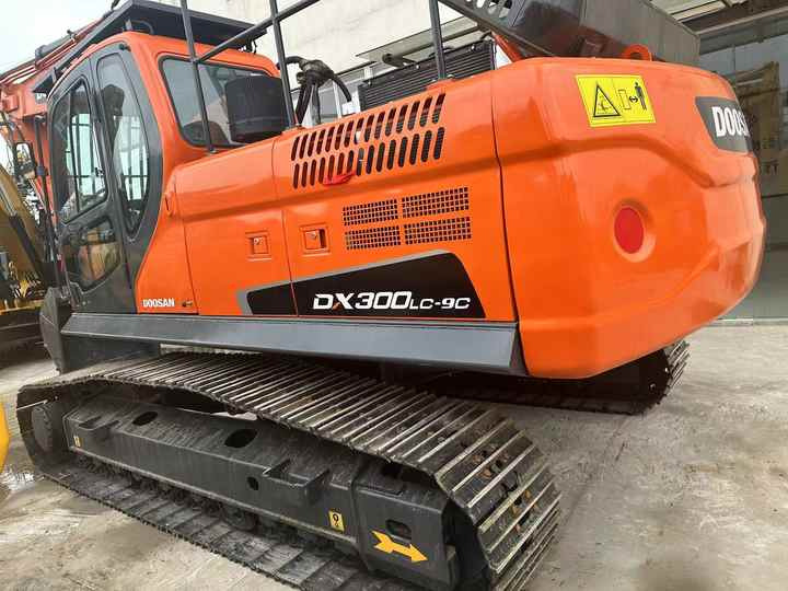 Used Excavator Doosan DX300 Excavators Mini Equipment Earth Moving Machinery Doosan Digger Excavator for Sale - 크롤러 굴삭기 : 사진 3 Used Excavator Doosan DX300 Excavators Mini Equipment Earth Moving Machinery Doosan Digger Excavator for Sale - 크롤러 굴삭기 : 사진 3