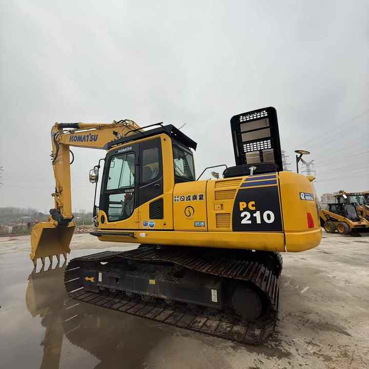Used Good Quality Japan Original PC210-8 in Good Condition PC210-8 Komatsu - 크롤러 굴삭기 : 사진 2 Used Good Quality Japan Original PC210-8 in Good Condition PC210-8 Komatsu - 크롤러 굴삭기 : 사진 2