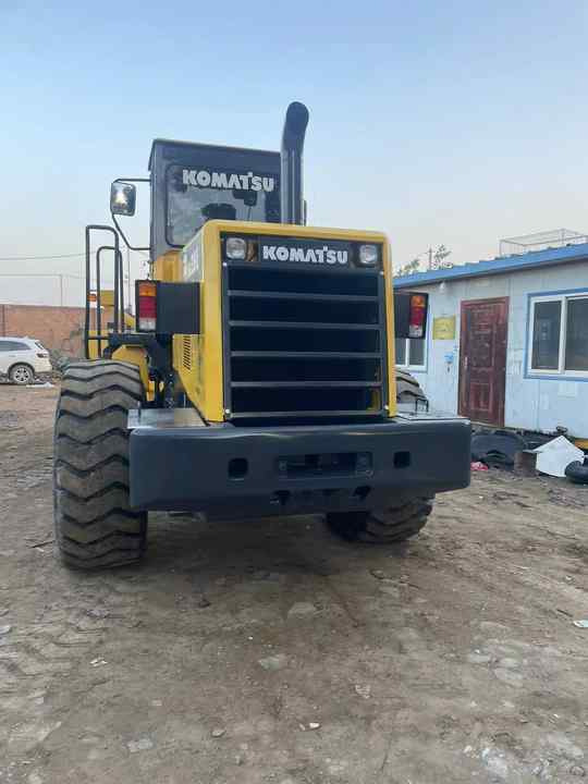 Used Komatsu WA380-3 Front Loader in Very Good Condition Strong Power komatsu 380 Wheel Loader Low Price Hot Sale - 휠 로더 : 사진 4 Used Komatsu WA380-3 Front Loader in Very Good Condition Strong Power komatsu 380 Wheel Loader Low Price Hot Sale - 휠 로더 : 사진 4