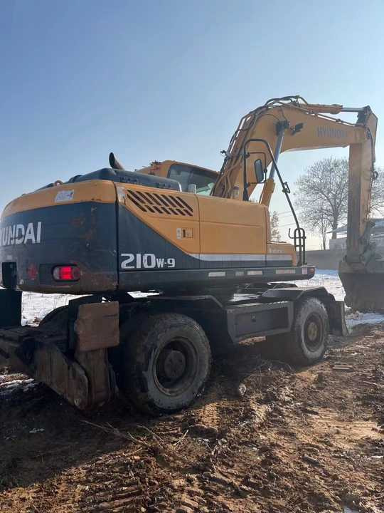 Used Korea Brand Original hyundai 210w-9 Wheel Excavator for Sale Used hyundai Wheel Excavator - 휠 굴삭기 : 사진 3 Used Korea Brand Original hyundai 210w-9 Wheel Excavator for Sale Used hyundai Wheel Excavator - 휠 굴삭기 : 사진 3