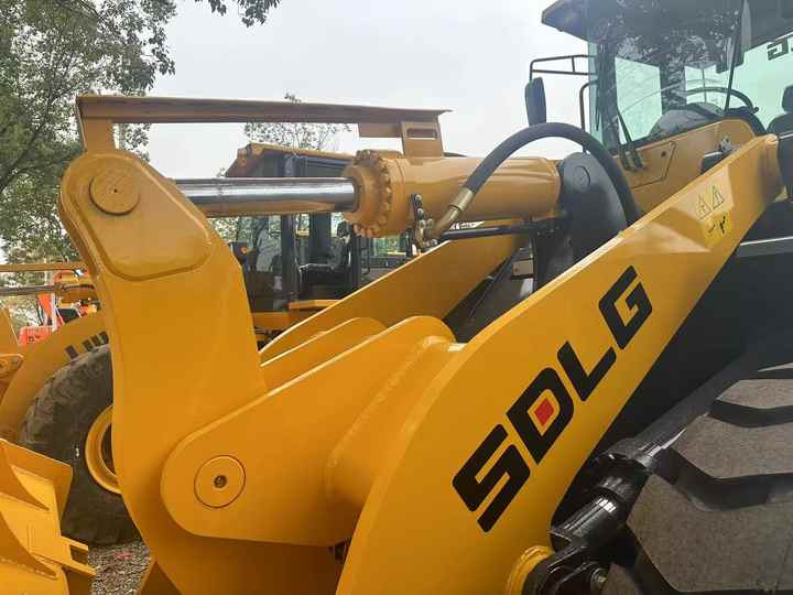 Used Road Construction Equipment SDLG LG956L Wheel Loader Second Hand SDLG 936 LG 953 LG958F 956L for Sale - 휠 로더 : 사진 4 Used Road Construction Equipment SDLG LG956L Wheel Loader Second Hand SDLG 936 LG 953 LG958F 956L for Sale - 휠 로더 : 사진 4