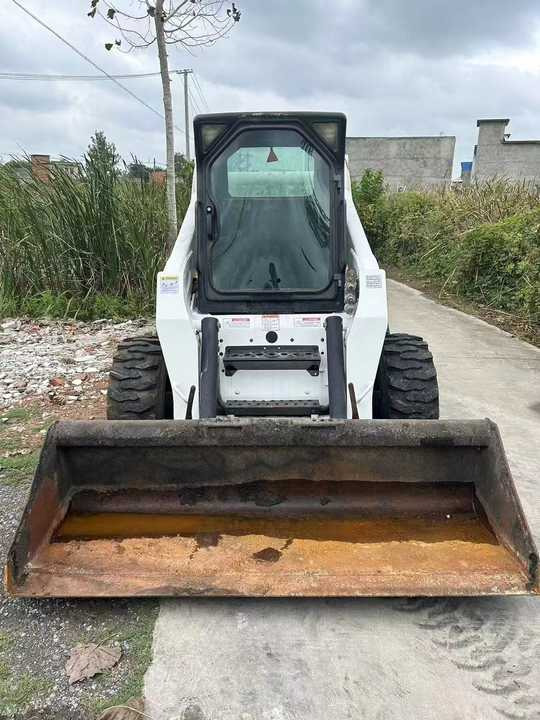 Very Good Machine Used Skid Wheel Loader Bobcat S300 for Sale - 스키드 스티어 로더 : 사진 3 Very Good Machine Used Skid Wheel Loader Bobcat S300 for Sale - 스키드 스티어 로더 : 사진 3