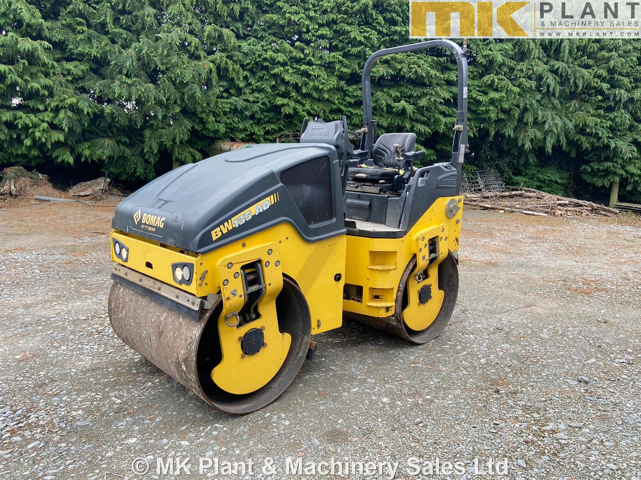 BOMAG BW135AD-5 - 롤러 : 사진 3 BOMAG BW135AD-5 - 롤러 : 사진 3