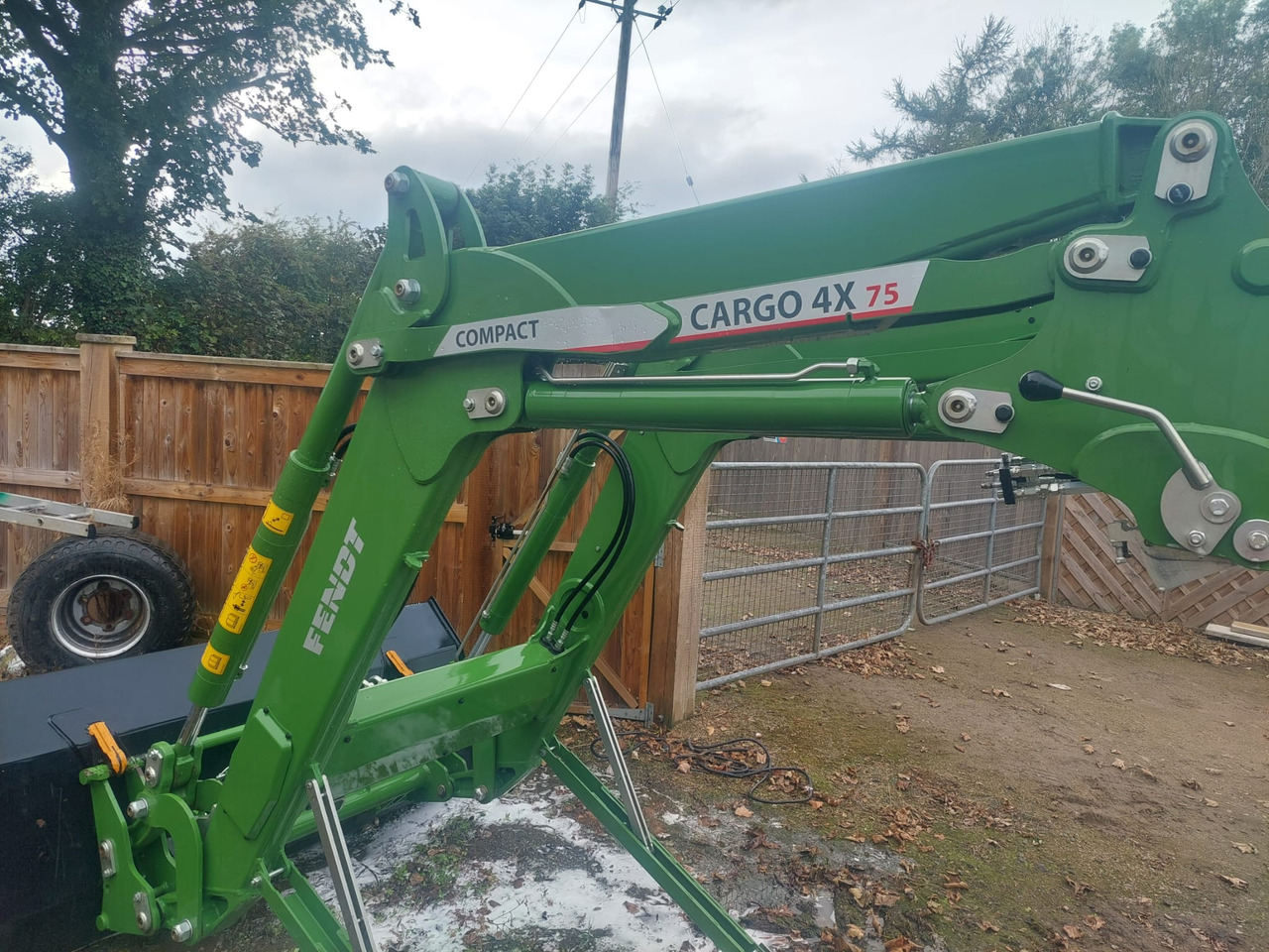 FENDT 312 VARIO - 장궤형 트랙터 : 사진 5 FENDT 312 VARIO - 장궤형 트랙터 : 사진 5