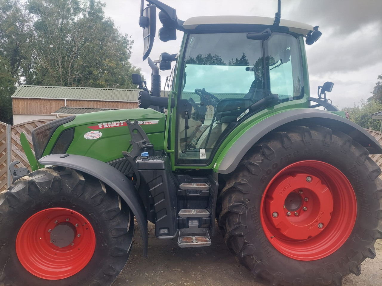 FENDT 312 VARIO - 장궤형 트랙터 : 사진 2 FENDT 312 VARIO - 장궤형 트랙터 : 사진 2