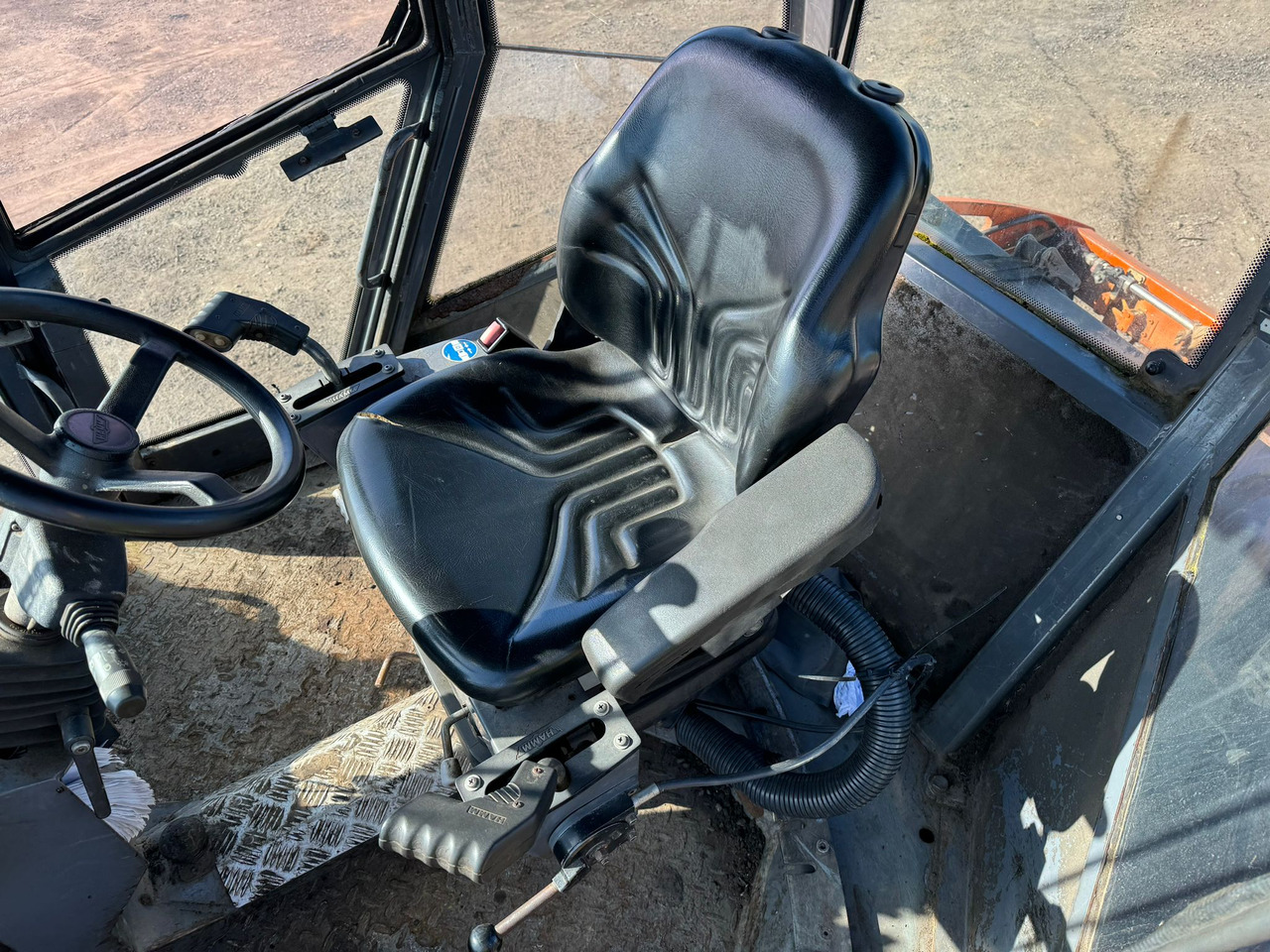 로드 롤러 HAMM HD75 : 사진 13