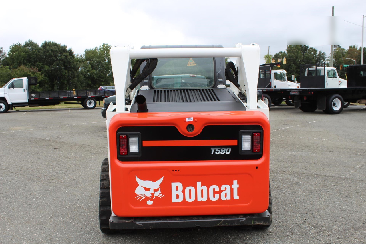 BOBCAT T590 - 스키드 스티어 로더 : 사진 4 BOBCAT T590 - 스키드 스티어 로더 : 사진 4