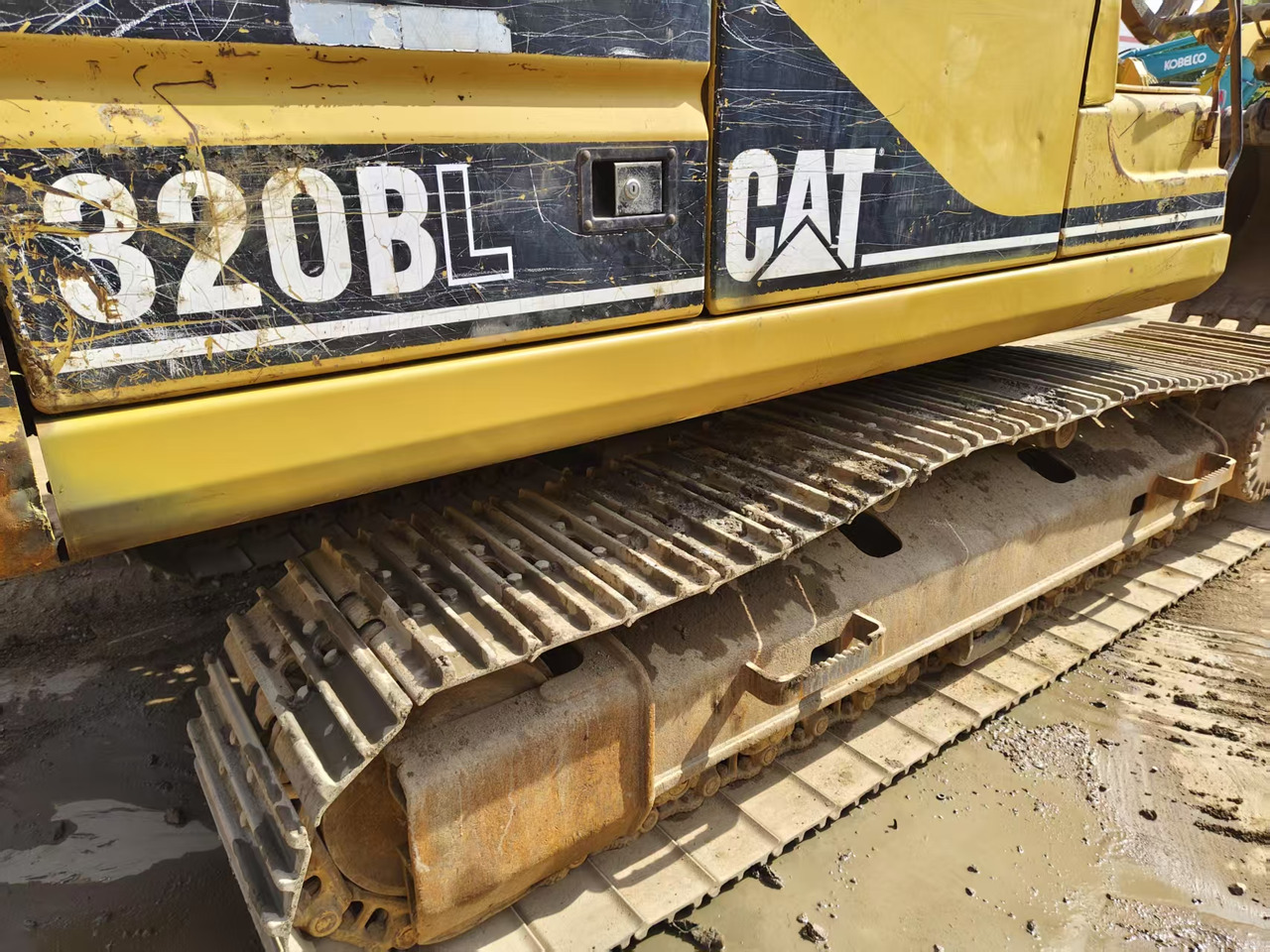 크롤러 굴삭기 CATERPILLAR 320BL : 사진 6