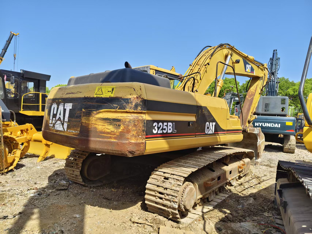 CATERPILLAR 325B - 크롤러 굴삭기 : 사진 2 CATERPILLAR 325B - 크롤러 굴삭기 : 사진 2