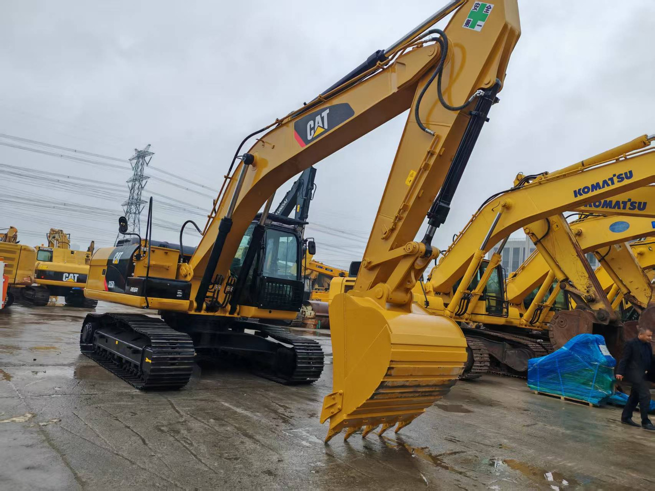 CATERPILLAR 325D - 크롤러 굴삭기 : 사진 2 CATERPILLAR 325D - 크롤러 굴삭기 : 사진 2