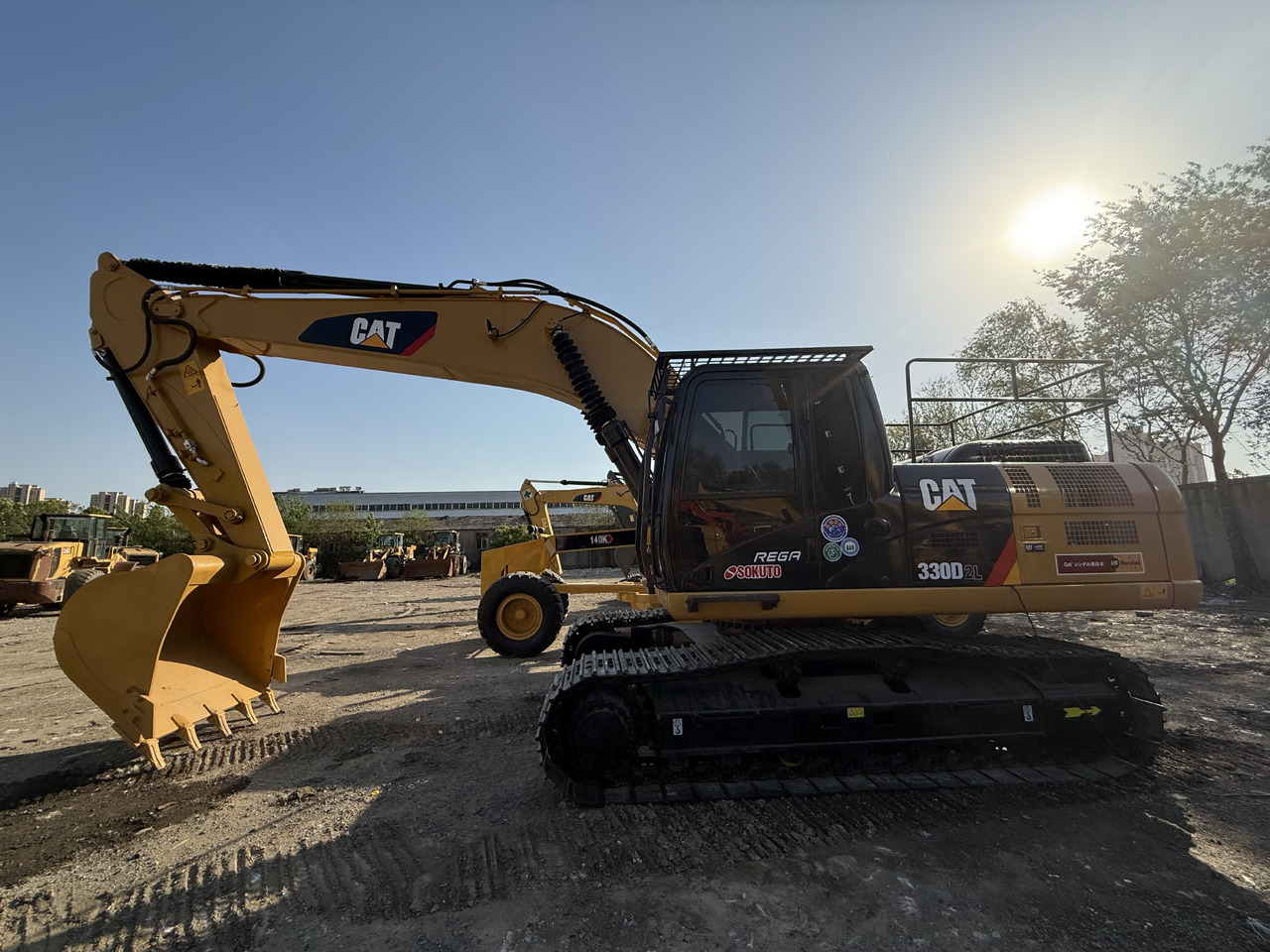 CATERPILLAR 330D2 - 크롤러 굴삭기 : 사진 5 CATERPILLAR 330D2 - 크롤러 굴삭기 : 사진 5