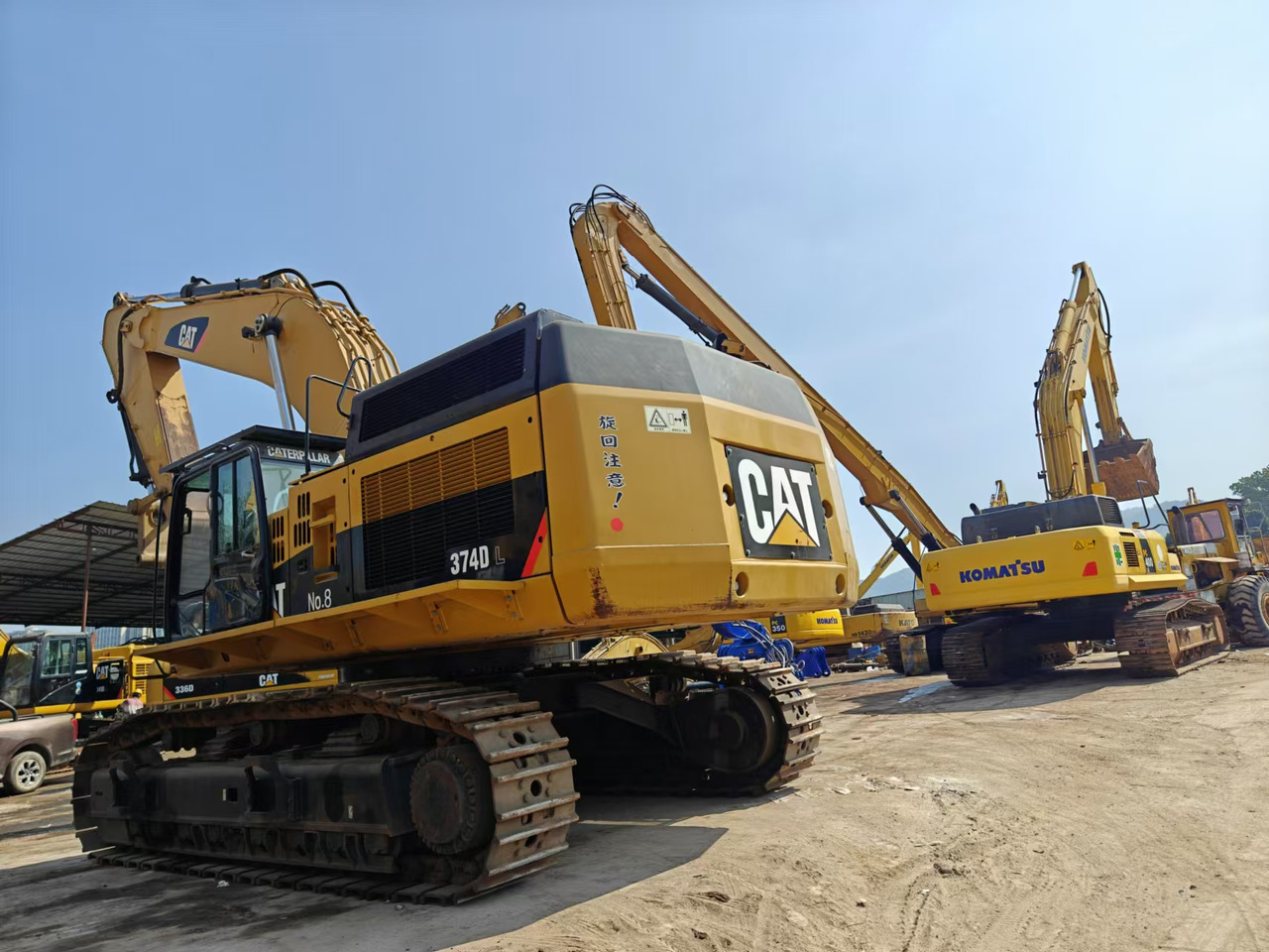 CATERPILLAR 374D - 크롤러 굴삭기 : 사진 4 CATERPILLAR 374D - 크롤러 굴삭기 : 사진 4