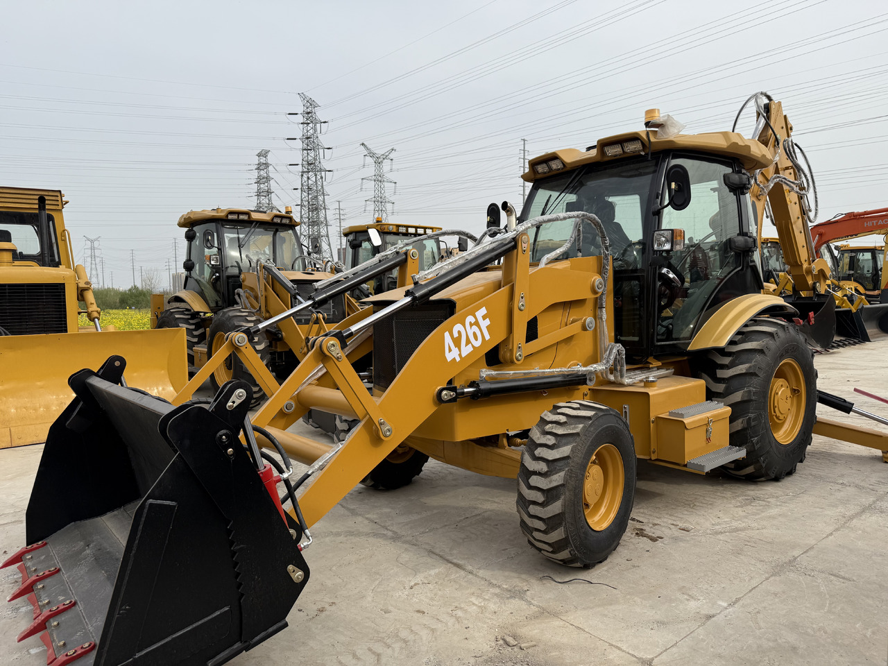 CATERPILLAR 426F - 백호 로더 : 사진 3 CATERPILLAR 426F - 백호 로더 : 사진 3
