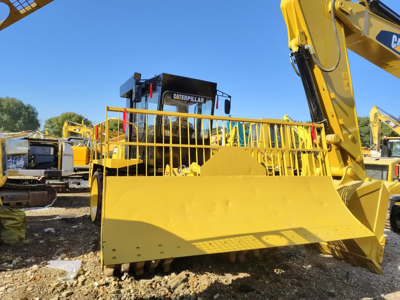 CATERPILLAR 826G - 로드 롤러 : 사진 3 CATERPILLAR 826G - 로드 롤러 : 사진 3