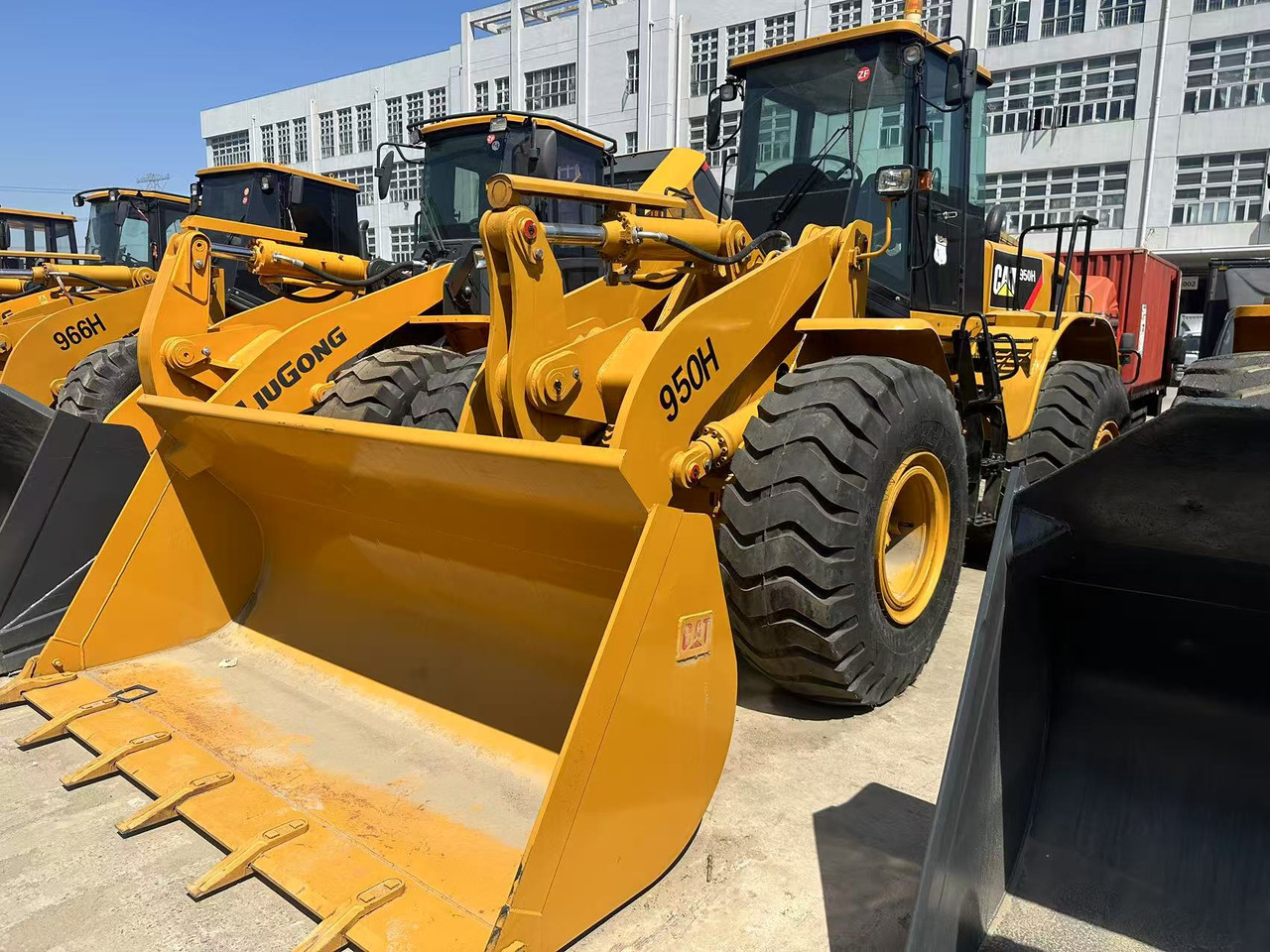 CATERPILLAR 950H - 휠 로더 : 사진 2 CATERPILLAR 950H - 휠 로더 : 사진 2
