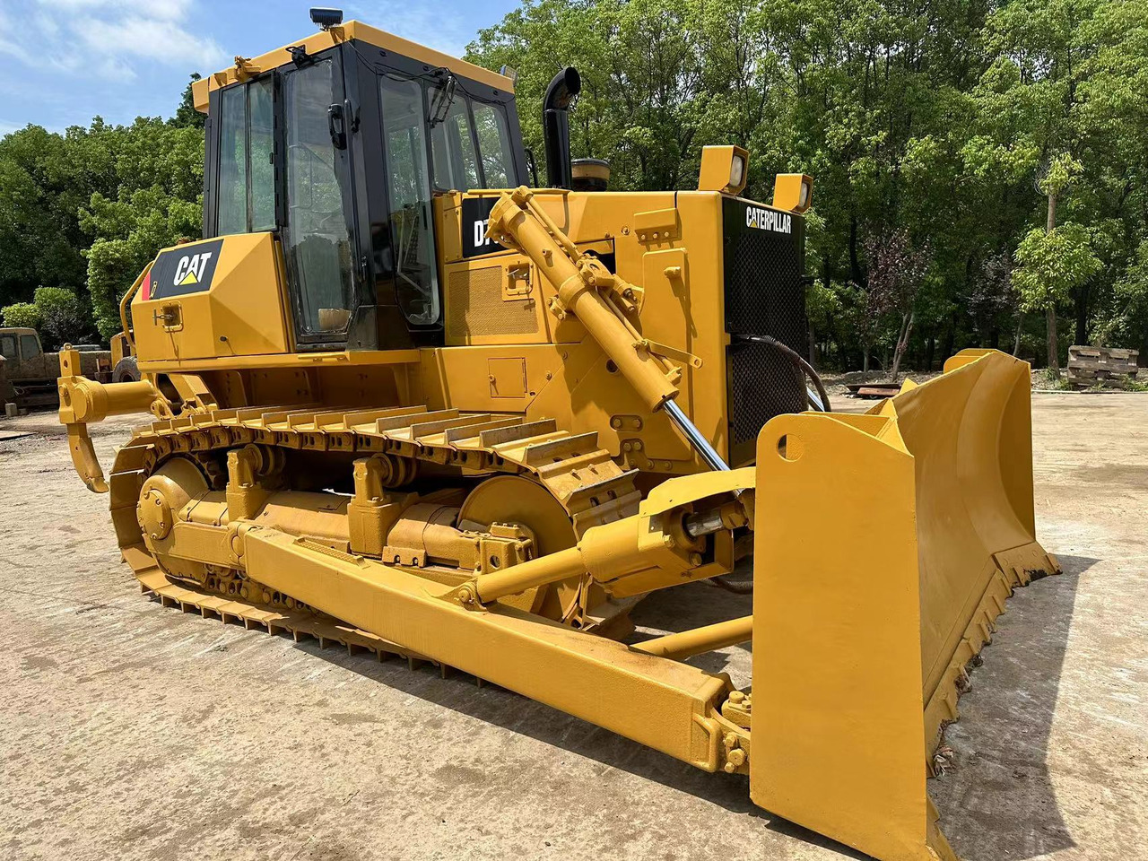 CATERPILLAR D7G2 - 불도저 : 사진 2 CATERPILLAR D7G2 - 불도저 : 사진 2
