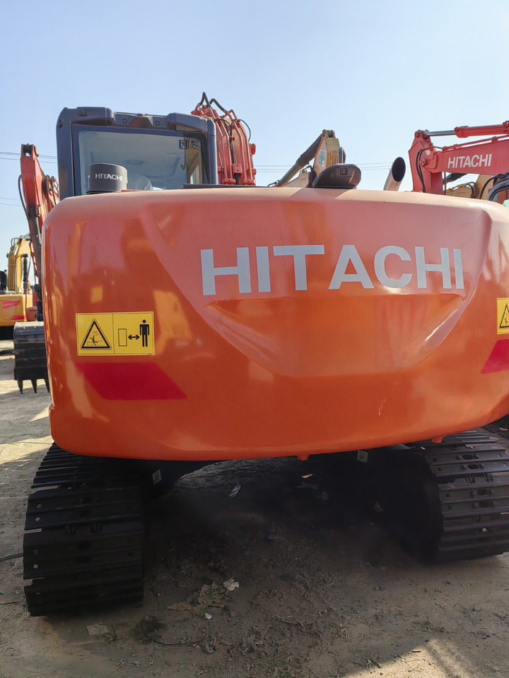 HITACHI ZX130 - 크롤러 굴삭기 : 사진 4 HITACHI ZX130 - 크롤러 굴삭기 : 사진 4