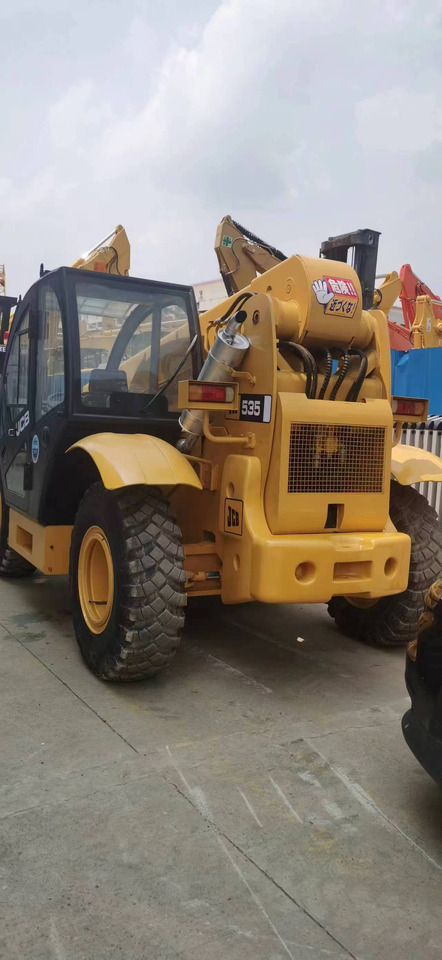 JCB 535 - 텔레스코픽 핸들러 : 사진 4 JCB 535 - 텔레스코픽 핸들러 : 사진 4