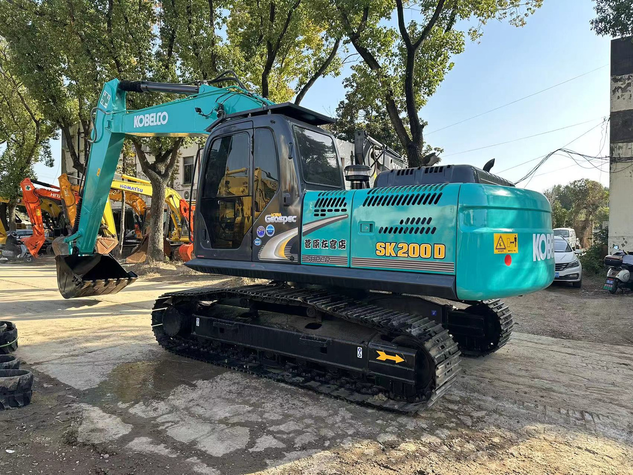 KOBELCO SK200-8 - 미니 굴삭기 : 사진 2 KOBELCO SK200-8 - 미니 굴삭기 : 사진 2