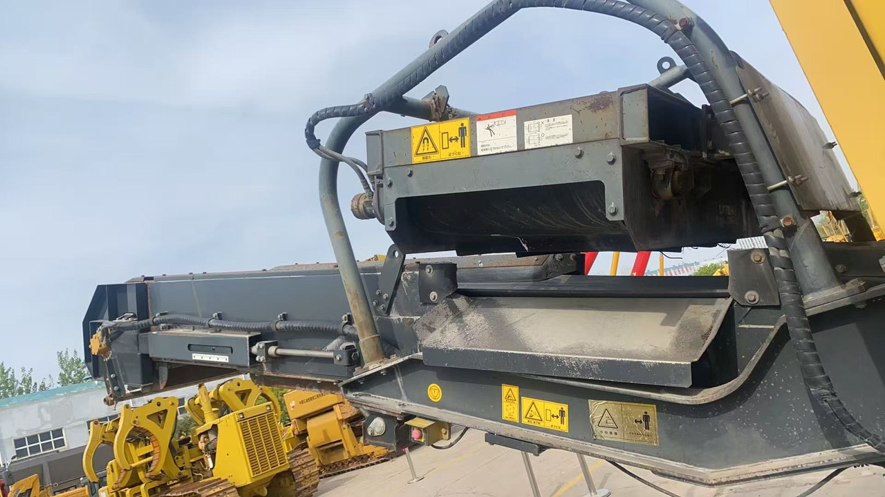 KOMATSU BR380JG-1E0 - 크러셔 : 사진 4 KOMATSU BR380JG-1E0 - 크러셔 : 사진 4
