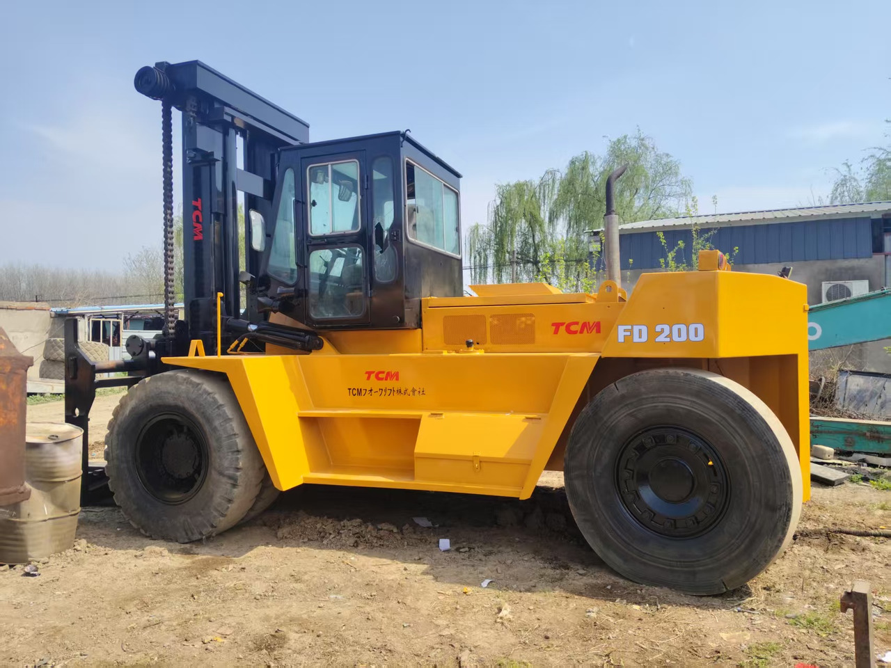 KOMATSU FD200 - 디젤 지게차 : 사진 1 KOMATSU FD200 - 디젤 지게차 : 사진 1