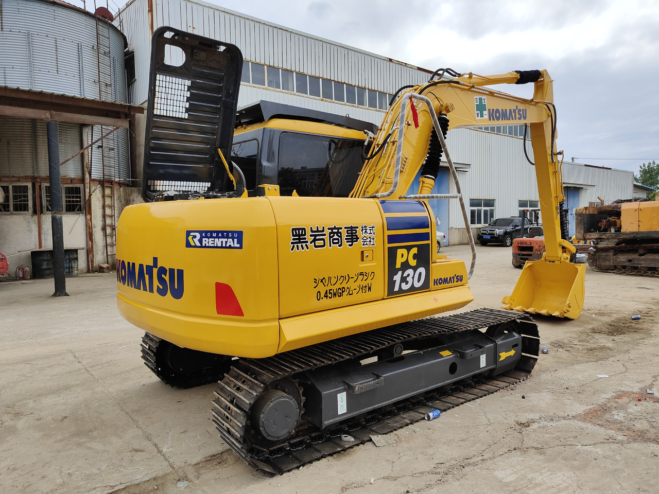 KOMATSU PC130-7 - 크롤러 굴삭기 : 사진 2 KOMATSU PC130-7 - 크롤러 굴삭기 : 사진 2
