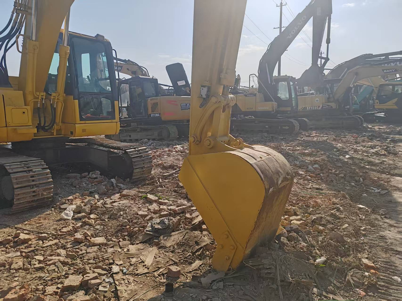 KOMATSU PC138US-8 - 크롤러 굴삭기 : 사진 3 KOMATSU PC138US-8 - 크롤러 굴삭기 : 사진 3