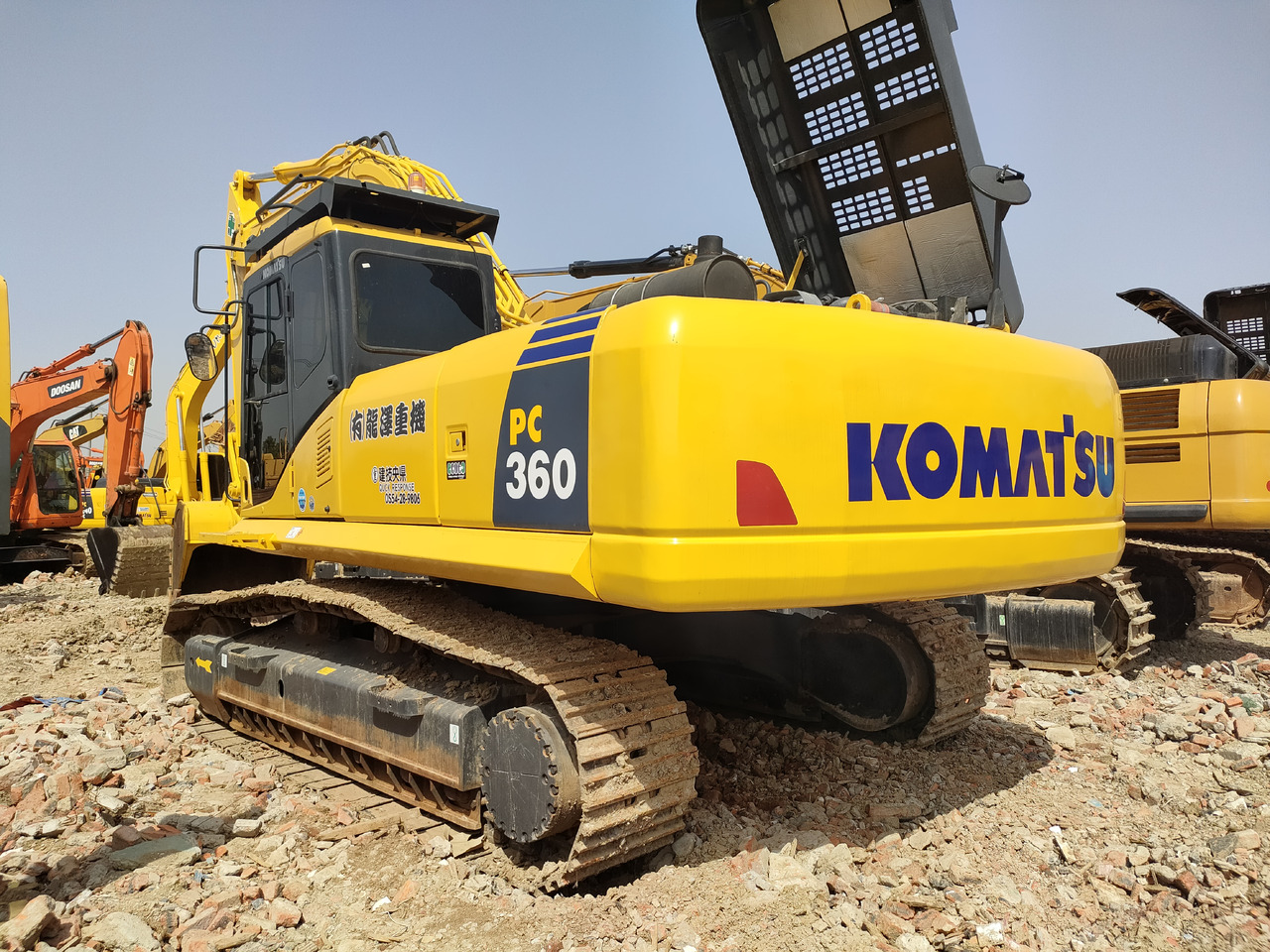 KOMATSU PC360-7 - 크롤러 굴삭기 : 사진 4 KOMATSU PC360-7 - 크롤러 굴삭기 : 사진 4