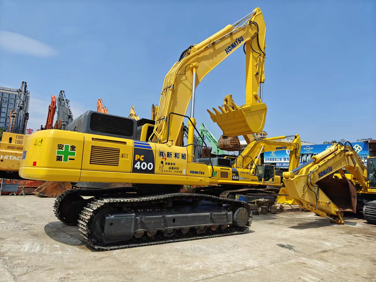 KOMATSU PC400-8 - 크롤러 굴삭기 : 사진 2 KOMATSU PC400-8 - 크롤러 굴삭기 : 사진 2