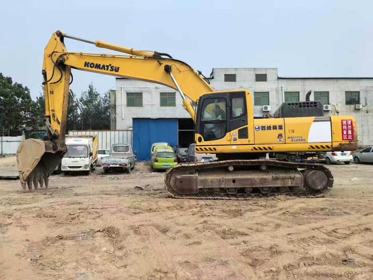 KOMATSU PC400-8 - 크롤러 굴삭기 : 사진 1 KOMATSU PC400-8 - 크롤러 굴삭기 : 사진 1