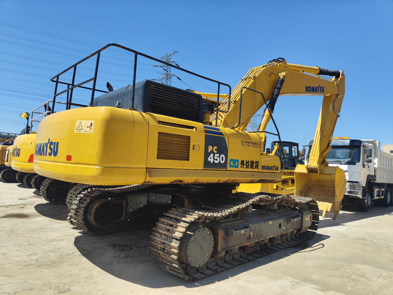 KOMATSU PC450-8 - 크롤러 굴삭기 : 사진 1 KOMATSU PC450-8 - 크롤러 굴삭기 : 사진 1