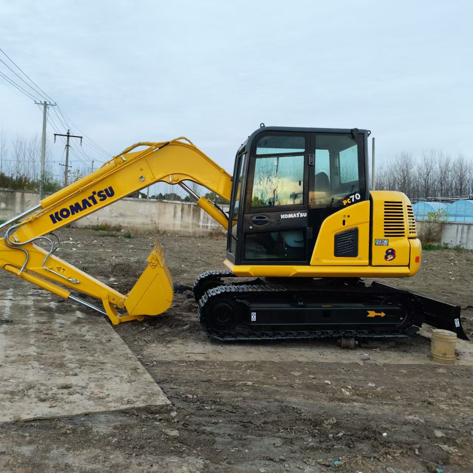 KOMATSU PC70-8 - 크롤러 굴삭기 : 사진 1 KOMATSU PC70-8 - 크롤러 굴삭기 : 사진 1
