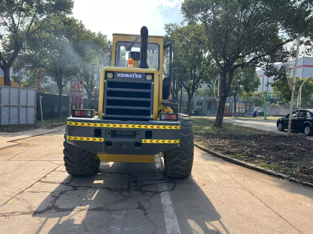 KOMATSU WA320-3 - 휠 로더 : 사진 4 KOMATSU WA320-3 - 휠 로더 : 사진 4