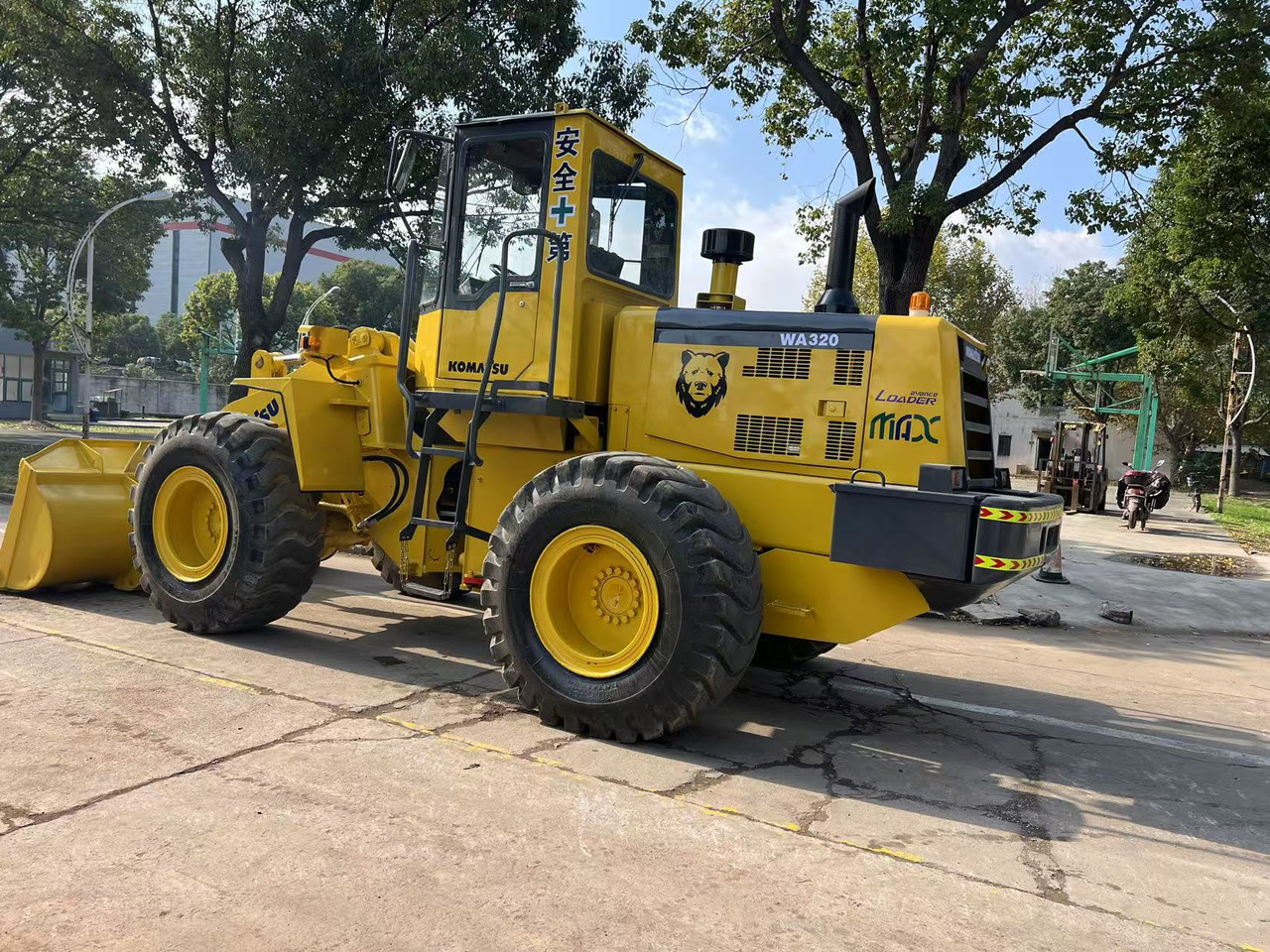KOMATSU WA320-3 - 휠 로더 : 사진 5 KOMATSU WA320-3 - 휠 로더 : 사진 5