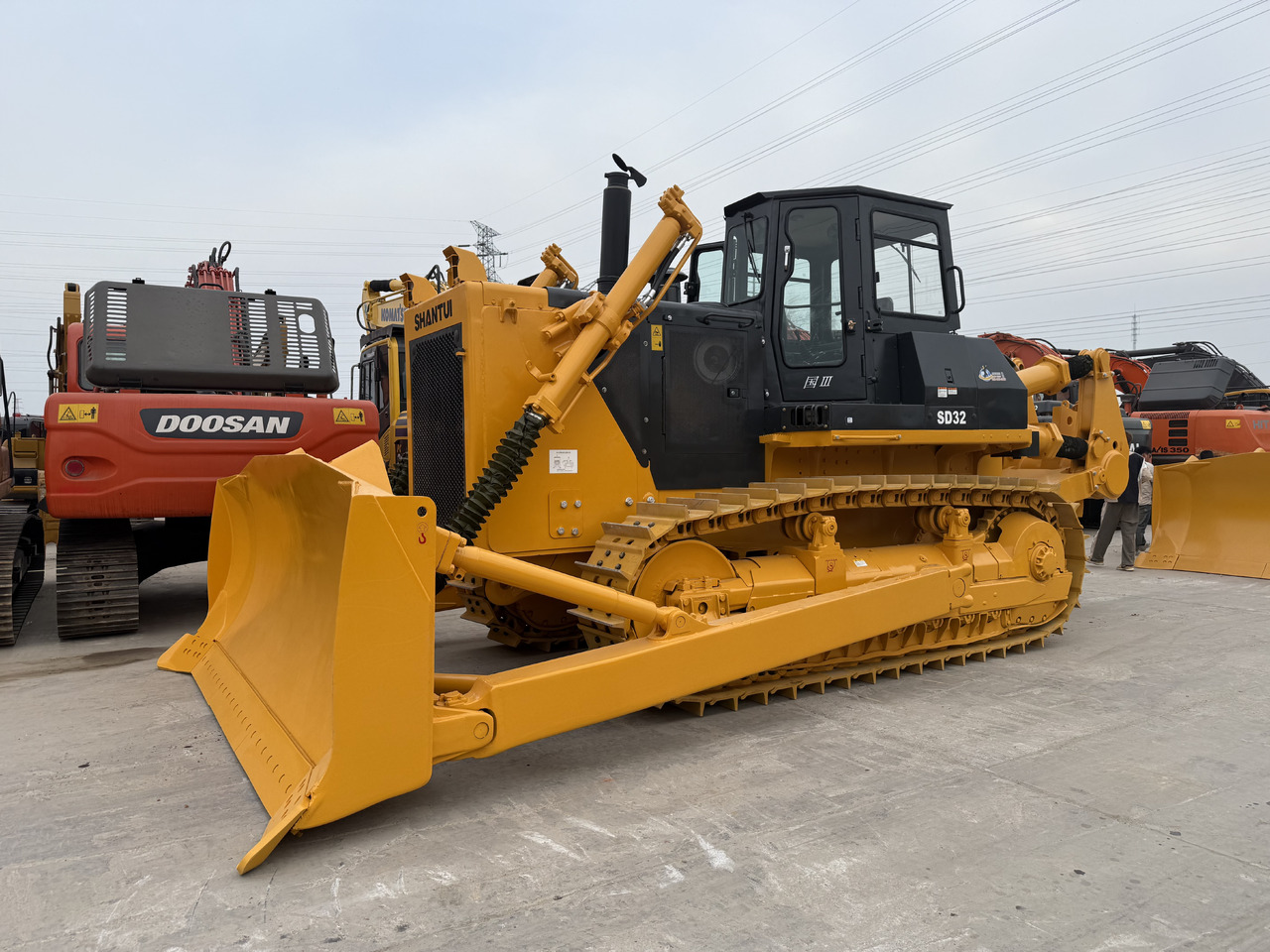 SHANTUI SD32 - 불도저 : 사진 1 SHANTUI SD32 - 불도저 : 사진 1