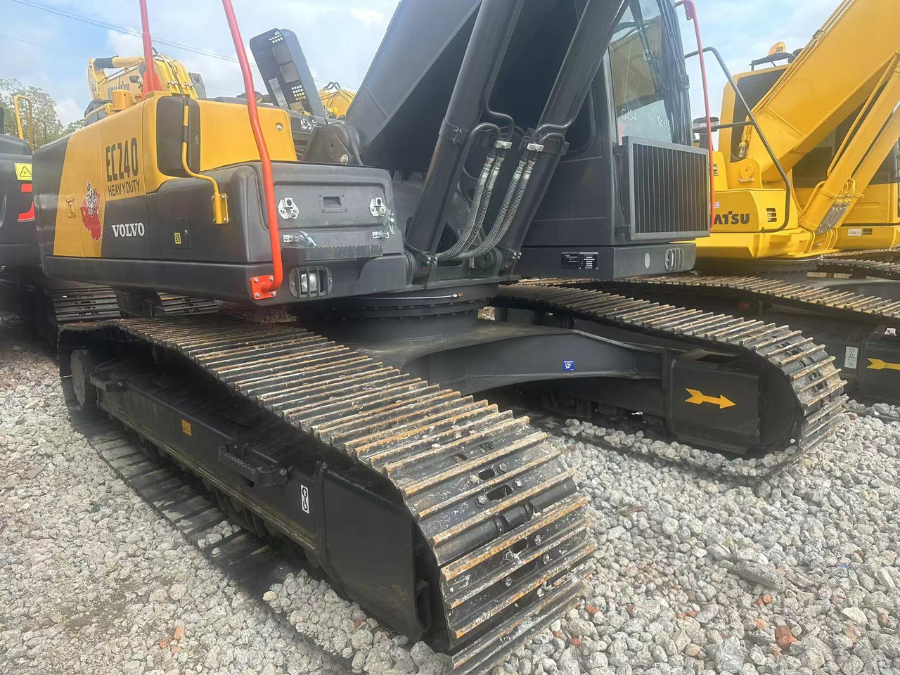 VOLVO EC240 - 크롤러 굴삭기 : 사진 2 VOLVO EC240 - 크롤러 굴삭기 : 사진 2