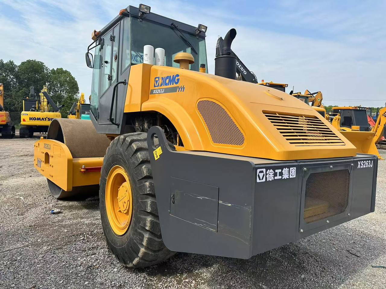 XCMG XS263J - 로드 롤러 : 사진 2 XCMG XS263J - 로드 롤러 : 사진 2
