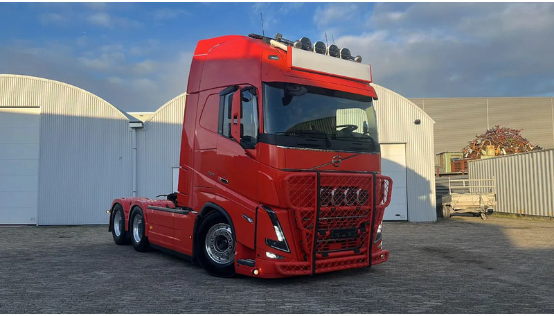 Volvo FH 16.750 FH 16 6x4 - 트랙터 유닛 : 사진 1 Volvo FH 16.750 FH 16 6x4 - 트랙터 유닛 : 사진 1