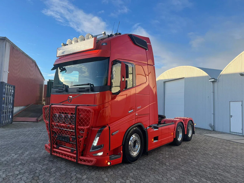 Volvo FH 16.750 FH 16 6x4 - 트랙터 유닛 : 사진 2 Volvo FH 16.750 FH 16 6x4 - 트랙터 유닛 : 사진 2