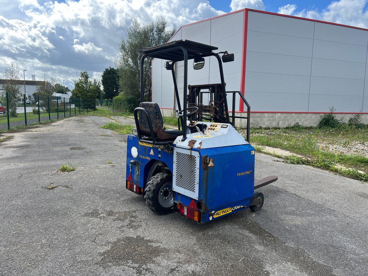 PALFINGER CRAYLER PALFINGER CRAYLER F3 151 - 트럭 장착 지게차 : 사진 2 PALFINGER CRAYLER PALFINGER CRAYLER F3 151 - 트럭 장착 지게차 : 사진 2
