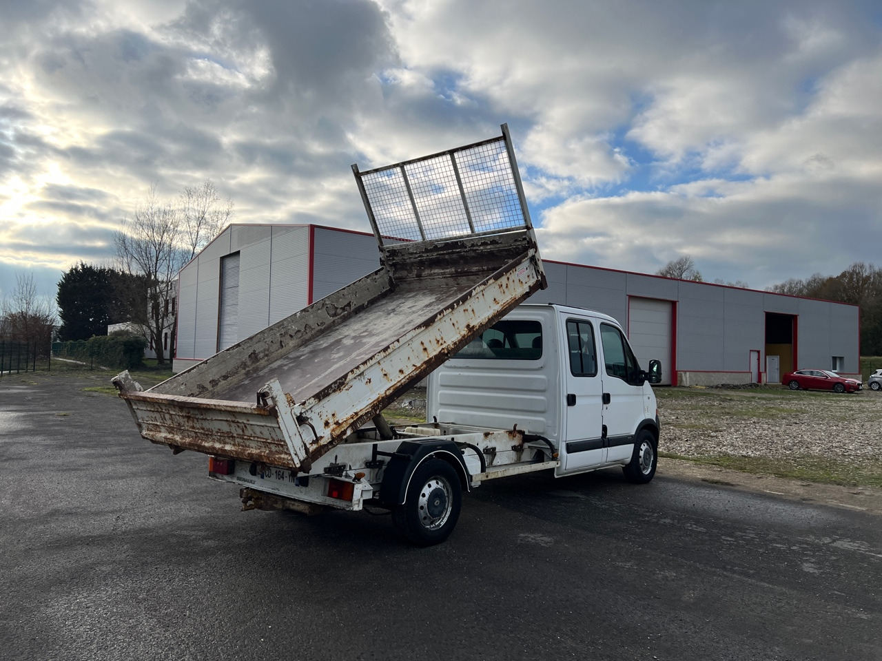 RENAULT Master Benne Double cabine DCi 120 7 Places - 덤프 밴 : 사진 2 RENAULT Master Benne Double cabine DCi 120 7 Places - 덤프 밴 : 사진 2